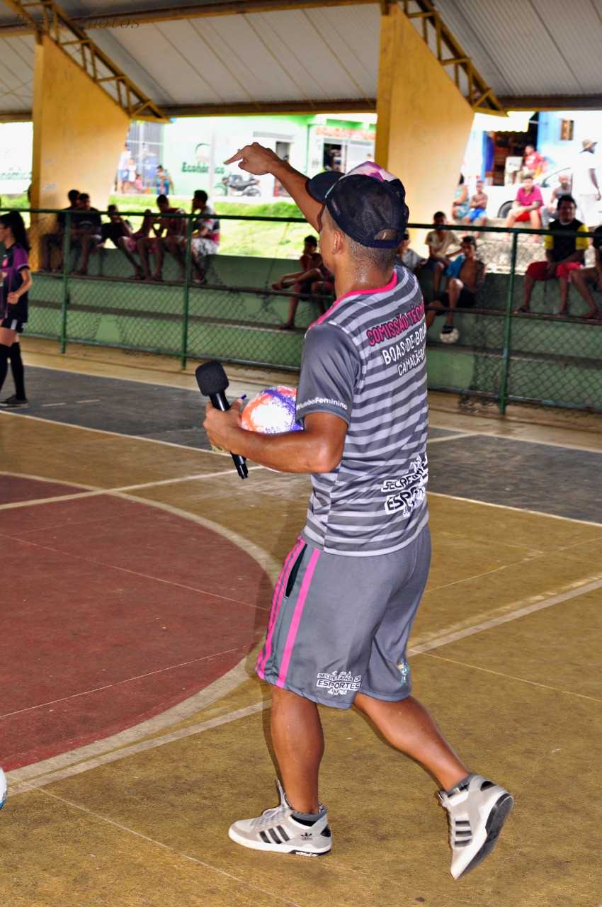 Camacã: Em homenagem ao dia da Mulher, Secretaria de Esportes lançou o Projeto Boas de Bola